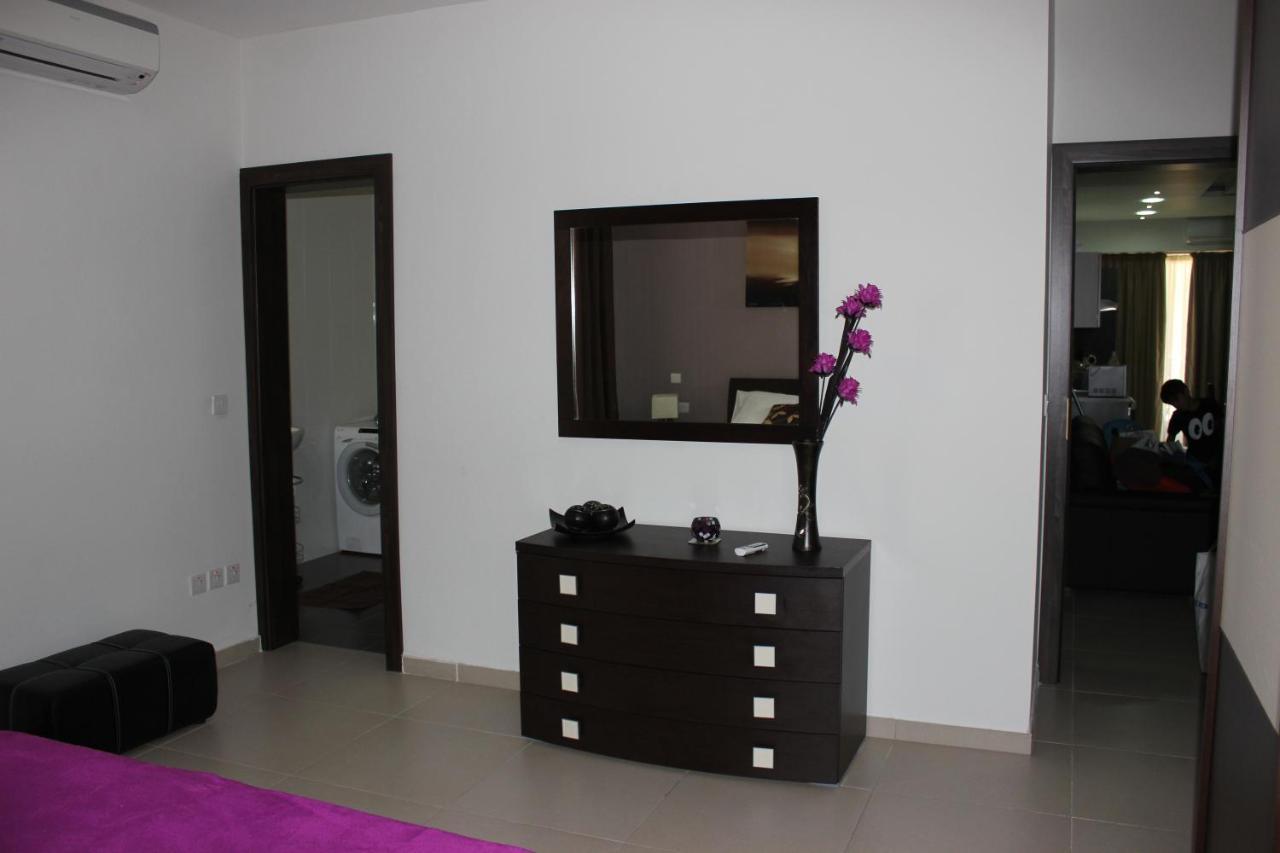 סליאמה Sunny 2 Bedroom, 2 Bathrooms, Seaside Apt. מראה חיצוני תמונה