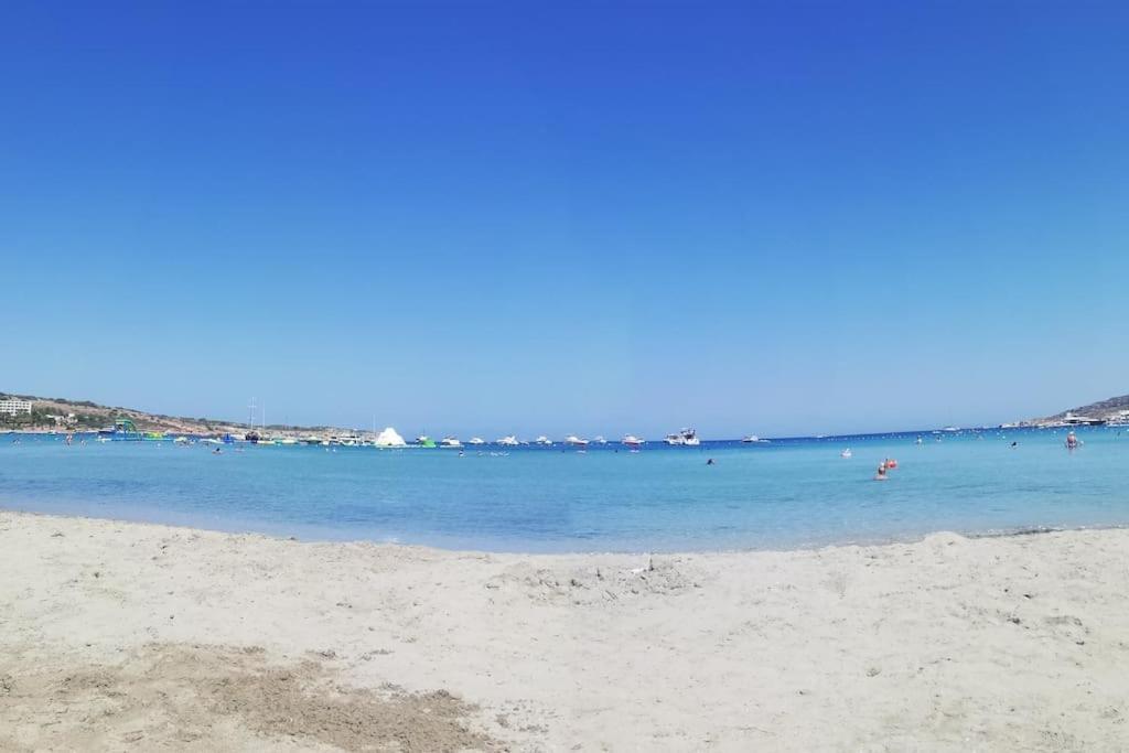 סליאמה Sunny 2 Bedroom, 2 Bathrooms, Seaside Apt. מראה חיצוני תמונה